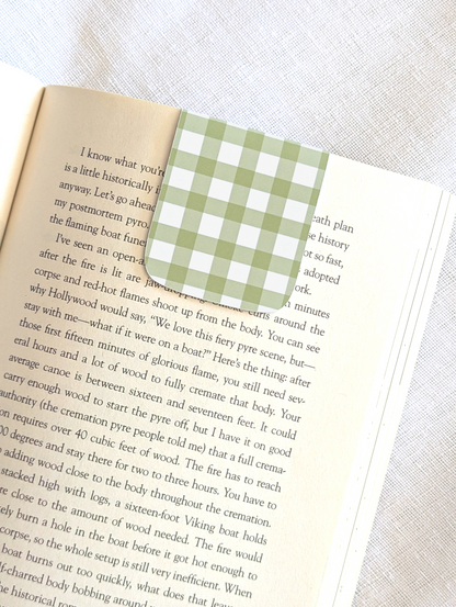 Green Picnic Magnetic Bookmark